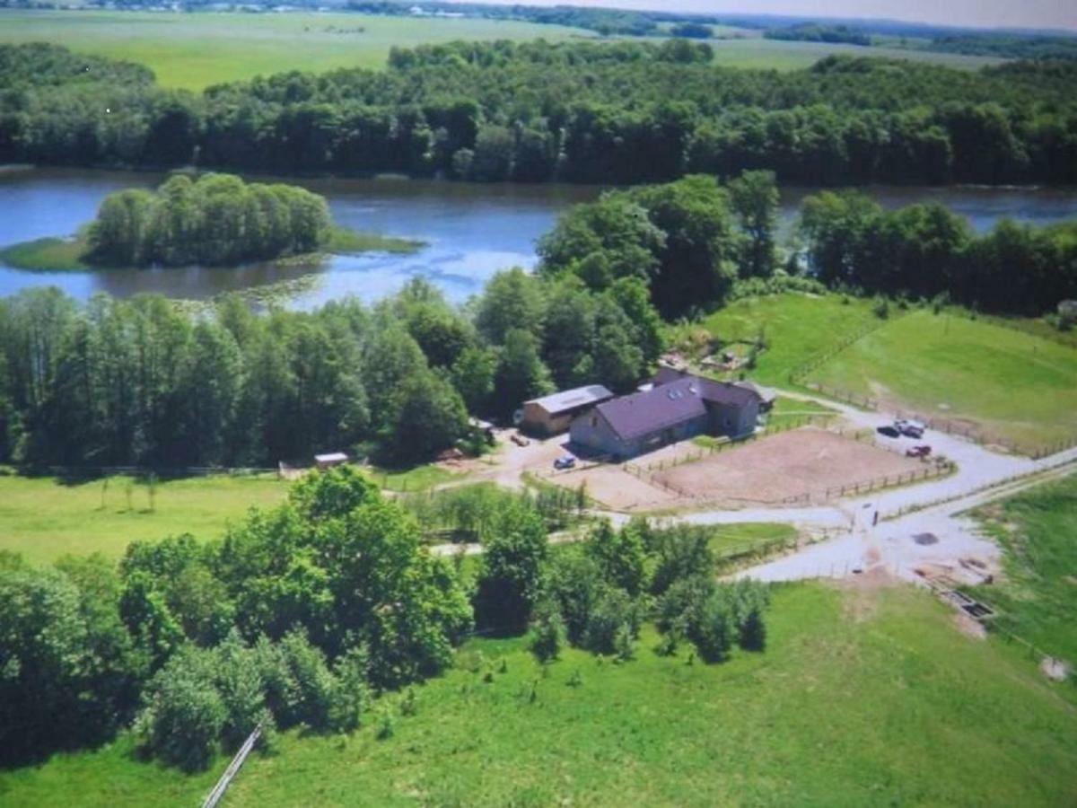 Stajnia Grazyny Mikorowo 46 Villa Czarna Dabrowka Luaran gambar